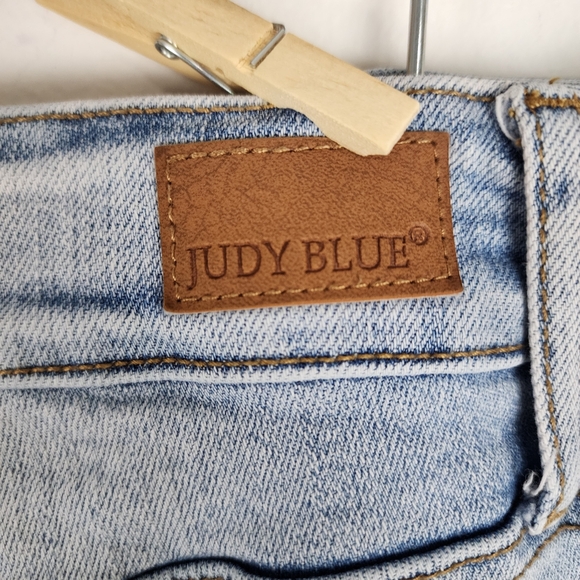 Judy Blue Jeans Women Boyfriend Fit Distressed Stretch Light Wash Size 22W - Picture 15 of 15
